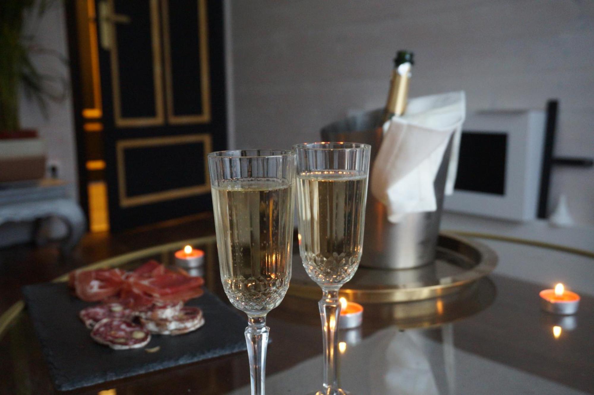 L'Experience Appartement & Spa Prive 尚贝里 外观 照片